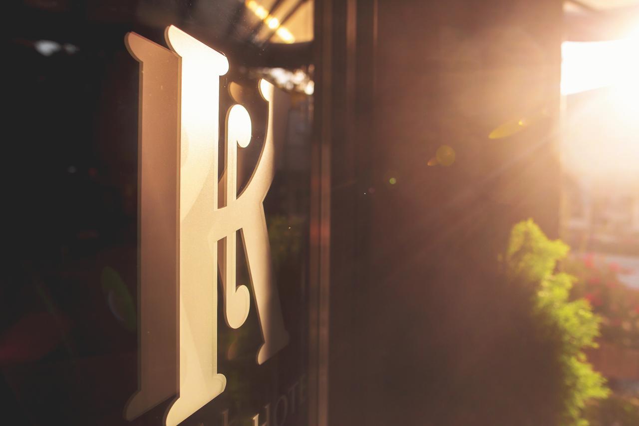 Komlo Hotel Gyula Ngoại thất bức ảnh